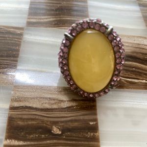 Over sized costume ring